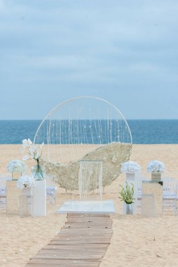 Güzel bir tören düzenlendi, sahil kreasyonu.