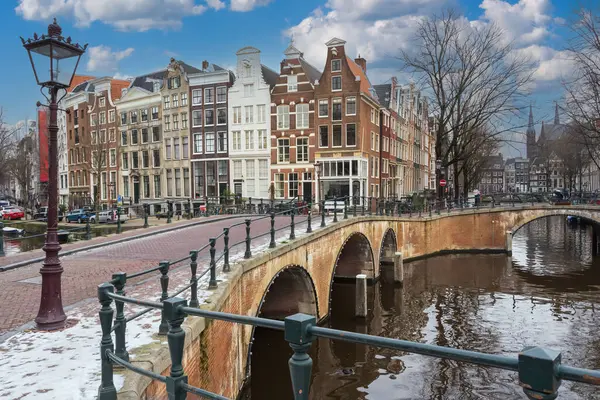 荷兰阿姆斯特丹的Keizersgracht和Leidsegracht角 图库图片