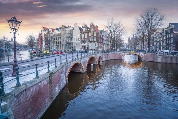 荷兰阿姆斯特丹的Keizersgracht和Leidsegracht角 免版税图库图片