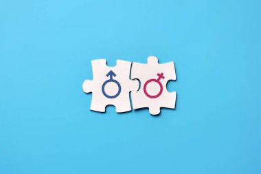 Erkek ve kadın cinsiyet işaretleriyle dolu bulmacalar. İlişki