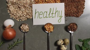 Bu, genel sağlık, beslenme ve refahı destekleme amaçlı besin maddelerinin derlenmiş bir derlemesi.