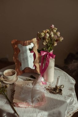 Günlük yazmak için klasik çalışma alanı 