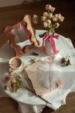 Günlük yazmak için klasik çalışma alanı 