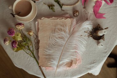 Mektup yazmak için klasik işyeri 