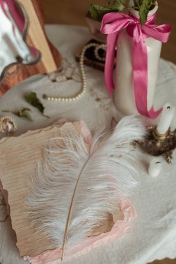 Mektup yazmak için klasik işyeri 