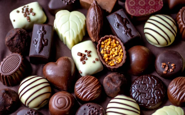 Exibição Chocolates Gourmet Fantasia Faz Delicioso Fundo Imagem De Stock