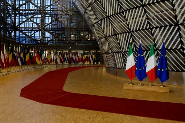 Banderas Italia Unión Europea Están Sede Bruselas Bélgica Noviembre 2022 — Foto de Stock