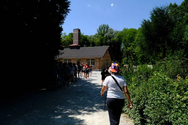 Visitors Take Tour Dachau Concentration Camp Germany July 2022 — Stock Photo, Image