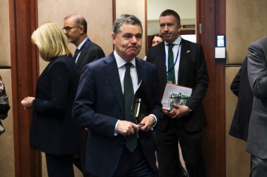  İrlanda Maliye Bakanı Paschal Donohoe, 7 Kasım 2022 'de Brüksel, Belçika' da Avrupa Sosyal Ortakları ile Makroekonomik Diyalog Toplantısına katılmak üzere geldi..