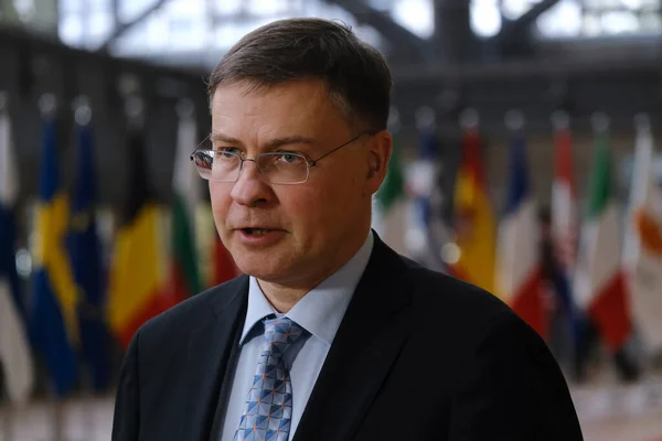 Valdis Dombrovskis Commissaire Européen Commerce Arrive Pour Participer Une Réunion — Photo