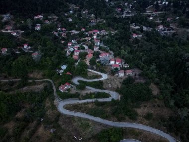 Yunanistan 'ın Lefka köyünün 12 Ağustos 2022 tarihli hava görüntüsü.