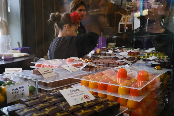 Belçika Çikolataları Ekim 2022 Belçika Nın Antwerp Kentindeki Pastanede Satışa — Stok fotoğraf