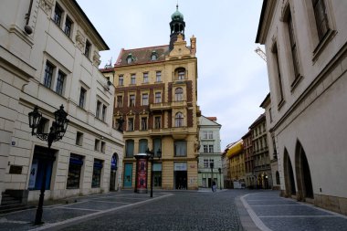 8 Ekim 2022 'de Çek Cumhuriyeti Prag' ın merkezinde boş sokaklar.