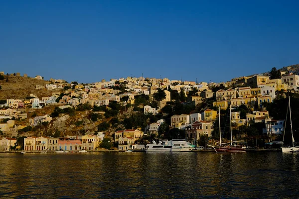 Widok Port Symi Grecja Sierpnia 2022 — Zdjęcie stockowe