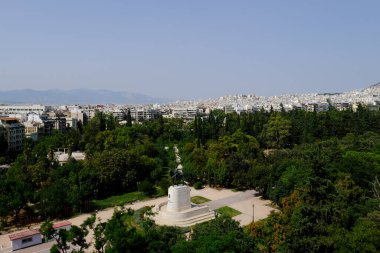 Atina, Yunanistan 'daki en büyük kamu parklarından biri olan Pedion Areos' un 20 Ağustos 2022 'deki panoramik manzarası.