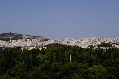 Atina, Yunanistan 'daki en büyük kamu parklarından biri olan Pedion Areos' un 20 Ağustos 2022 'deki panoramik manzarası.