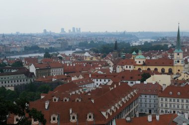 Çek Cumhuriyeti Prag panoramik manzarası 27 Temmuz 2022.