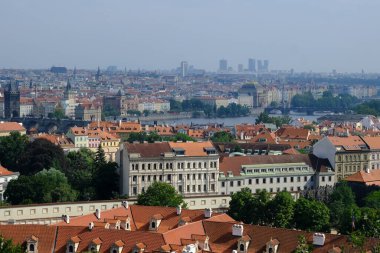 Çek Cumhuriyeti Prag panoramik manzarası 27 Temmuz 2022.