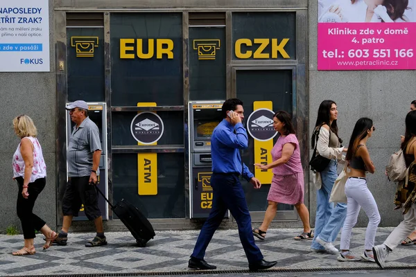 2022年7月27日チェコ共和国プラハにおける取引所オフィスの外観 — ストック写真