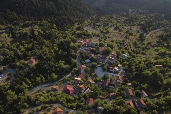 2022年8月10日のギリシャのレフカ村の空中写真 — ストック写真