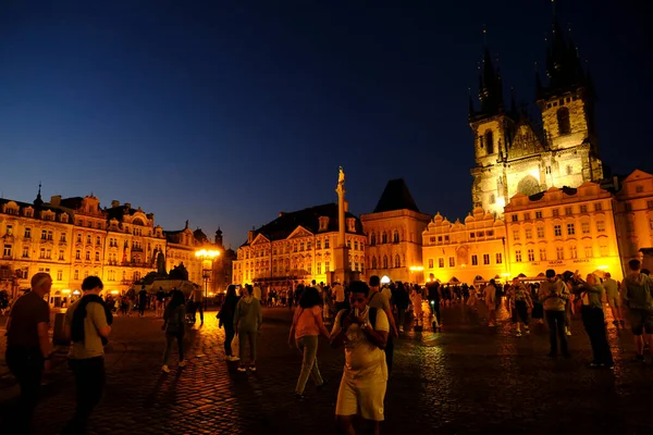 Çek Cumhuriyeti Nin Prag Kentindeki Ünlü Old Town Square Temmuz — Stok fotoğraf