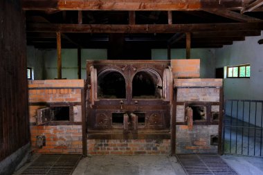 Almanya 'daki Dachau toplama kampının 25 Temmuz 2022 tarihli iç görünümü.