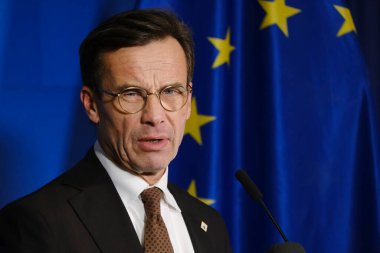 İsveç Başbakanı Ulf Kristersson 21 Ekim 2022 'de Brüksel, Belçika' da basın toplantısı düzenledi..
