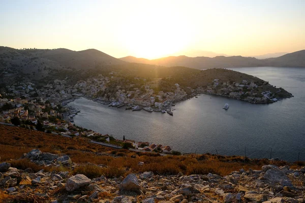 Panorámás Kilátás Kikötő Symi Görögország Augusztus 2022 — Stock Fotó