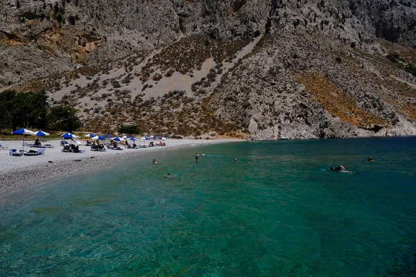 Lidé Užívají Slunce Moře Pláži Symi Dodecanese Řecko Srpna 2022 — Stock fotografie
