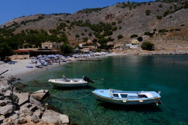 2 Ağustos 2022 'de Yunanistan' ın Symi Adası sahilinde bir balıkçı teknesi..
