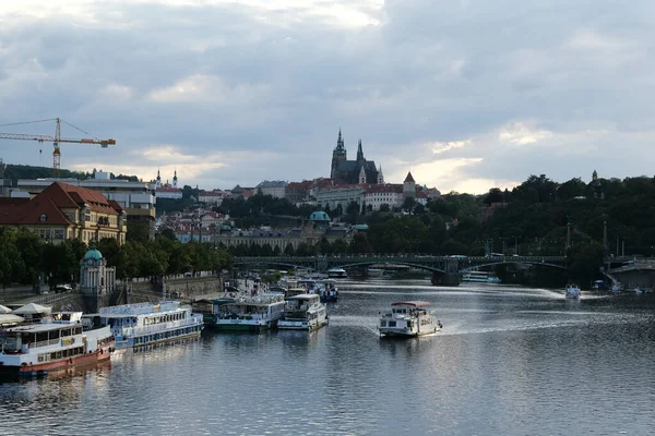 Vue Sur Fleuve Vltava Long Fleuve République Tchèque Prague Juillet — Photo
