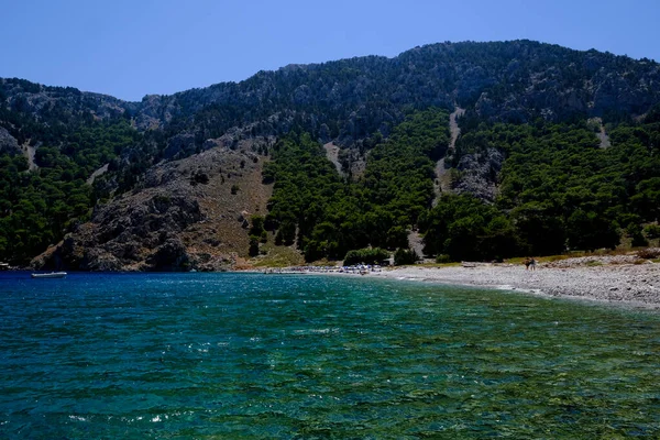 Les Gens Profitent Soleil Mer Sur Plage Île Symi Grèce — Photo