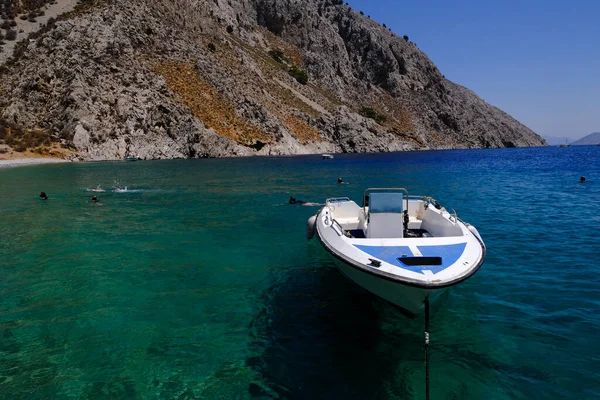 Rybářský Člun Pláži Ostrova Symi Řecko Srpna 2022 — Stock fotografie