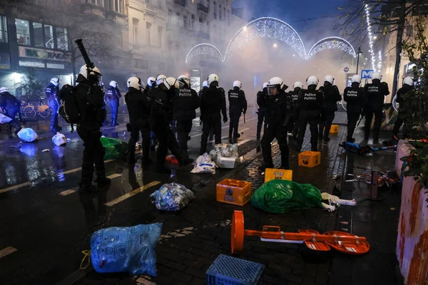 Protestorer Krockade Med Upploppspolisen Efter Fotbolls Qatar 2022 Mellan Belgien — Stockfoto