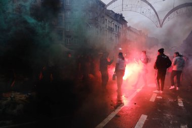 Fas taraftarları, Belçika 'nın Brüksel kentinde 27 Kasım 2022 tarihinde oynanan Katar 2022 Dünya Kupası futbol karşılaşması sonrasında çevik kuvvet ekibiyle çatıştı..