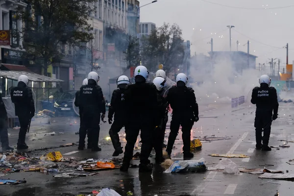 Les Fans Équipe Nationale Marocaine Sont Affrontés Avec Police Émeute — Photo