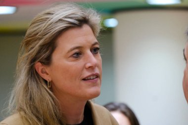 Annelies VERLINDEN, Bakan 8 Aralık 2022 'de Brüksel, Belçika' daki bir Avrupa İçişleri Konseyi 'ne katılmak üzere geliyor.. 