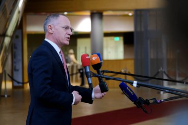 Bakan Gerhard KARNER, 8 Aralık 2022 'de Brüksel, Belçika' daki Avrupa İçişleri Konseyi 'ne katılmak üzere geliyor.. 