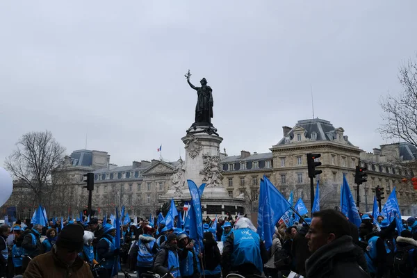 stock image Protesters take part in a demonstration against the pension overhauls in Paris, France on January 19, 2023. 