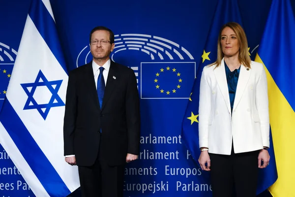 European Parliament President Roberta Metsola Welcomes President State Israel Isaac — Foto Stock
