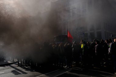 Tires are burning during a protest of farmers from Belgium's northern region of Flanders, against a new regional government plan to limit nitrogen emissions, in Brussels, Belgium March 3, 2023.