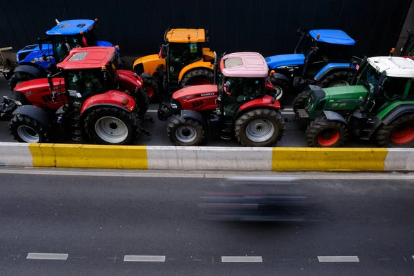 Landbouwers Met Hun Tractoren Uit Het Belgische Noordelijke Gewest Vlaanderen — Stockfoto