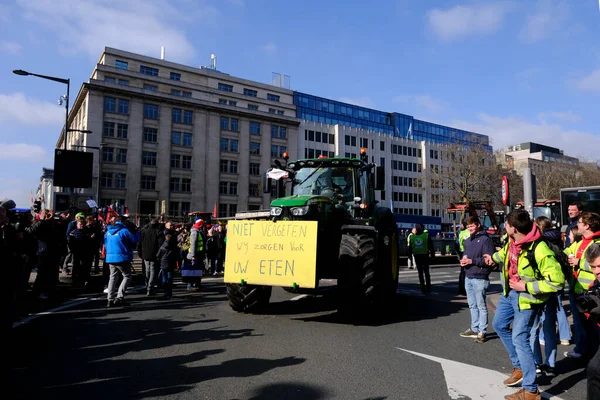Los Agricultores Con Sus Tractores Región Norte Flandes Participan Una — Foto de Stock