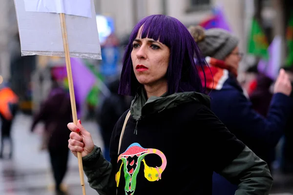 Milhares Pessoas Marcham Durante Comício Para Comemorar Dia Internacional Mulher — Fotografia de Stock