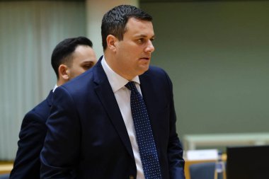 Bakan Byron Camilleri, 9 Mart 2023 'te Belçika' nın Brüksel kentindeki AB genel merkezine bir Adalet ve İçişleri Konseyi 'ne katılmak üzere geldi..