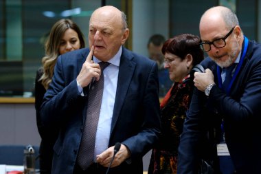 Gilberto PICHETTO FRATIN, Çevre Bakanı 16 Mart 2023 'te Brüksel, Belçika' daki Avrupa Çevre Konseyi 'ne katılmak üzere geliyor.