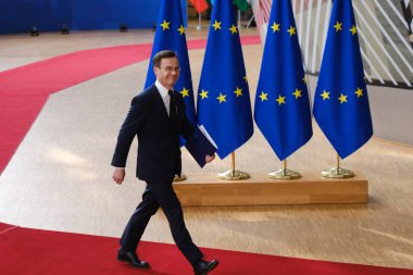 İsveç Başbakanı Ulf Kristersson AB Zirvesi için 23 Mart 'ta Brüksel' deki AB genel merkezine geldi.,