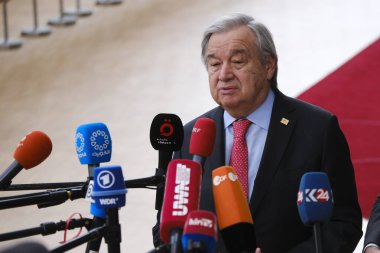 BM Genel Sekreteri Antonio Guterres ve Avrupa Konseyi Başkanı Charles Michel 23 Mart 2023 'te Brüksel' deki AB karargahına bir AB Zirvesi için geldiler.. 