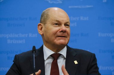 Almanya Başbakanı Olaf Scholz, AB Zirvesi sonrasında 24 Mart 2023 'te Brüksel' deki AB genel merkezinde düzenlediği basın toplantısında konuştu..