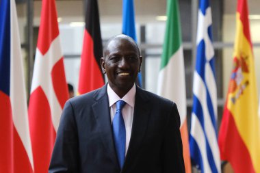 Avrupa Konseyi Başkanı Charles Michel, 29 Mart 2023 'te Belçika' nın Brüksel kentindeki Avrupa Konseyi binasında gerçekleşen toplantı öncesinde Kenya Cumhurbaşkanı William Ruto 'yu karşıladı.